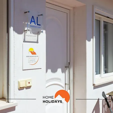 #008 T2 Tenis By Holidays Apartment *