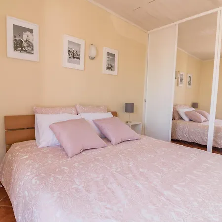 Appartement #008 2Br Tennis Apartment Beautiful View *