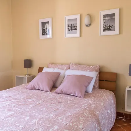 Appartement #008 2Br Tennis Apartment Beautiful View